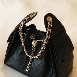 Quilted Black Shoulder Bag with Gold Chain Detail
